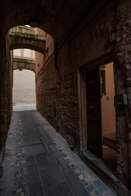 ホテル Residenza Raffaello フォリーニョ エクステリア 写真